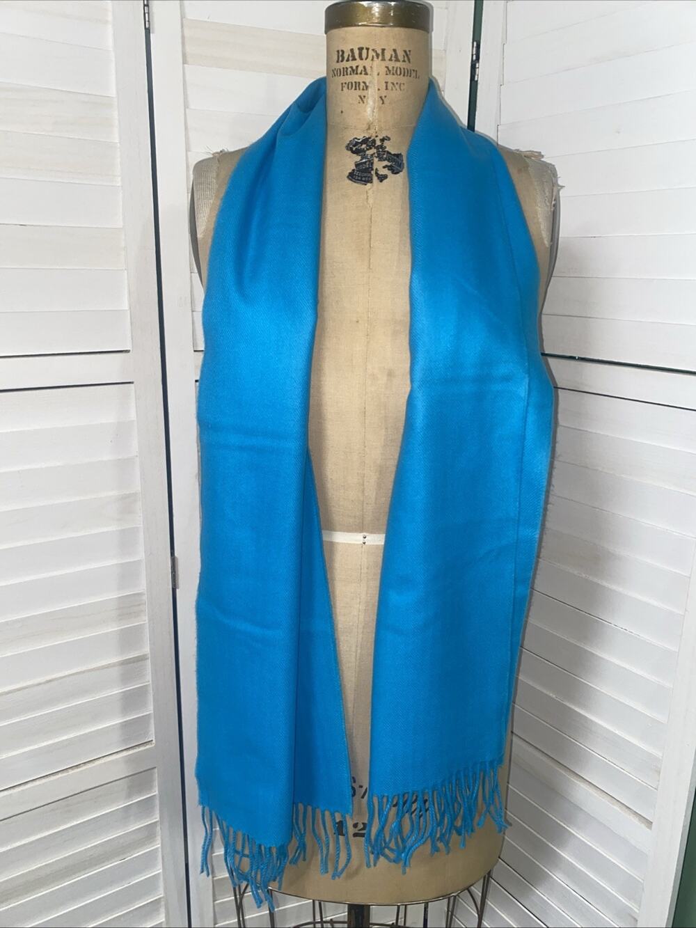 100% Cashmere Made In Scotland Turquoise Blue Scarf Wrap 64”x 12” W/ Fringe